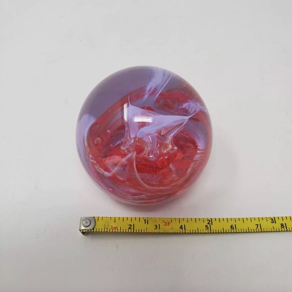 Caithness Moon Crystal Scotland Lt Purple & Red Swirl Blown Glass 2" Paperweight - Picture 3 of 5